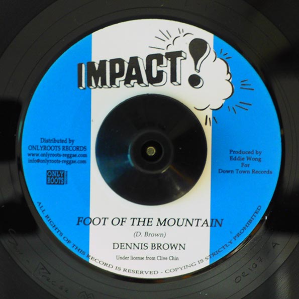 Dennis Brown - Foot Of The Mountain  /  Version