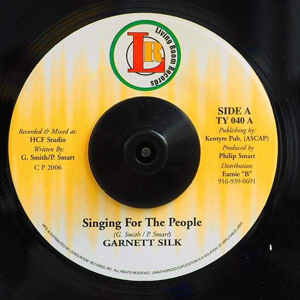 Garnett Silk - Singing For The People  /  Version