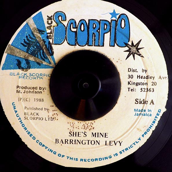 Barrington Levy - She's Mine / Version