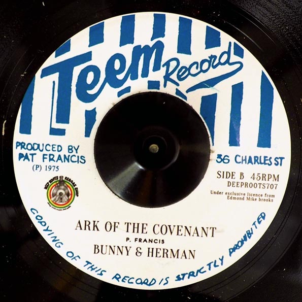 Jah Lloyd - No Tribal War  /  Bunny & Herman - Ark Of The Covenant