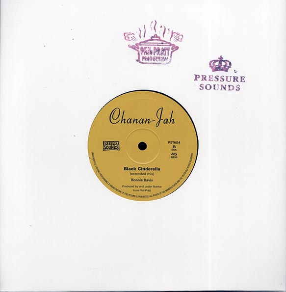 Ronnie Davis - Strange Things (Extended Mix)  /  Ronnie Davis - Black Cinderella (Extended Mix)