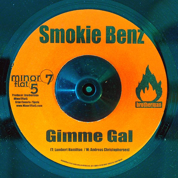 Queen Omega - Up To You  /  Smokie Benz - Gimme Gal